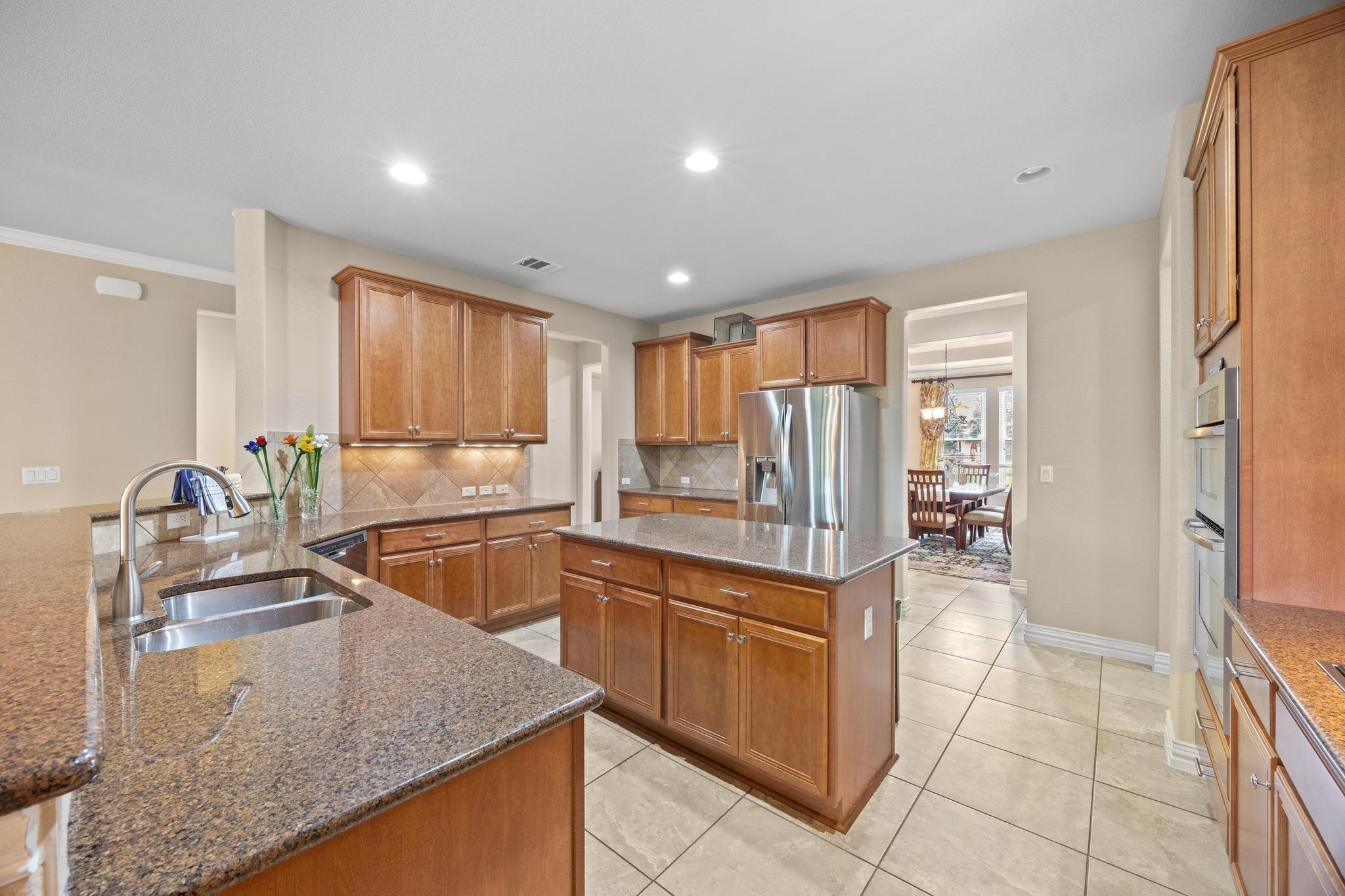 304 Pipe Creek Ln, Georgetown, TX 78633