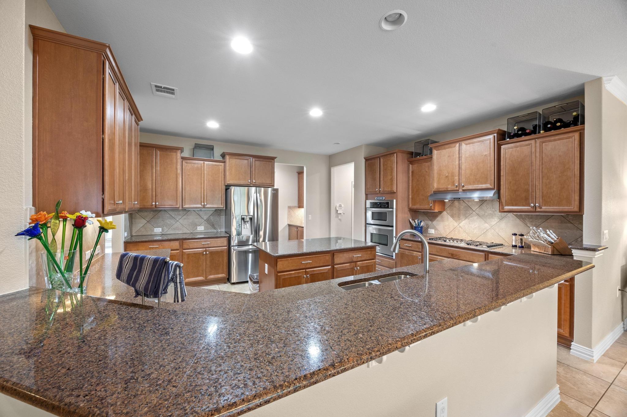304 Pipe Creek Ln, Georgetown, TX 78633
