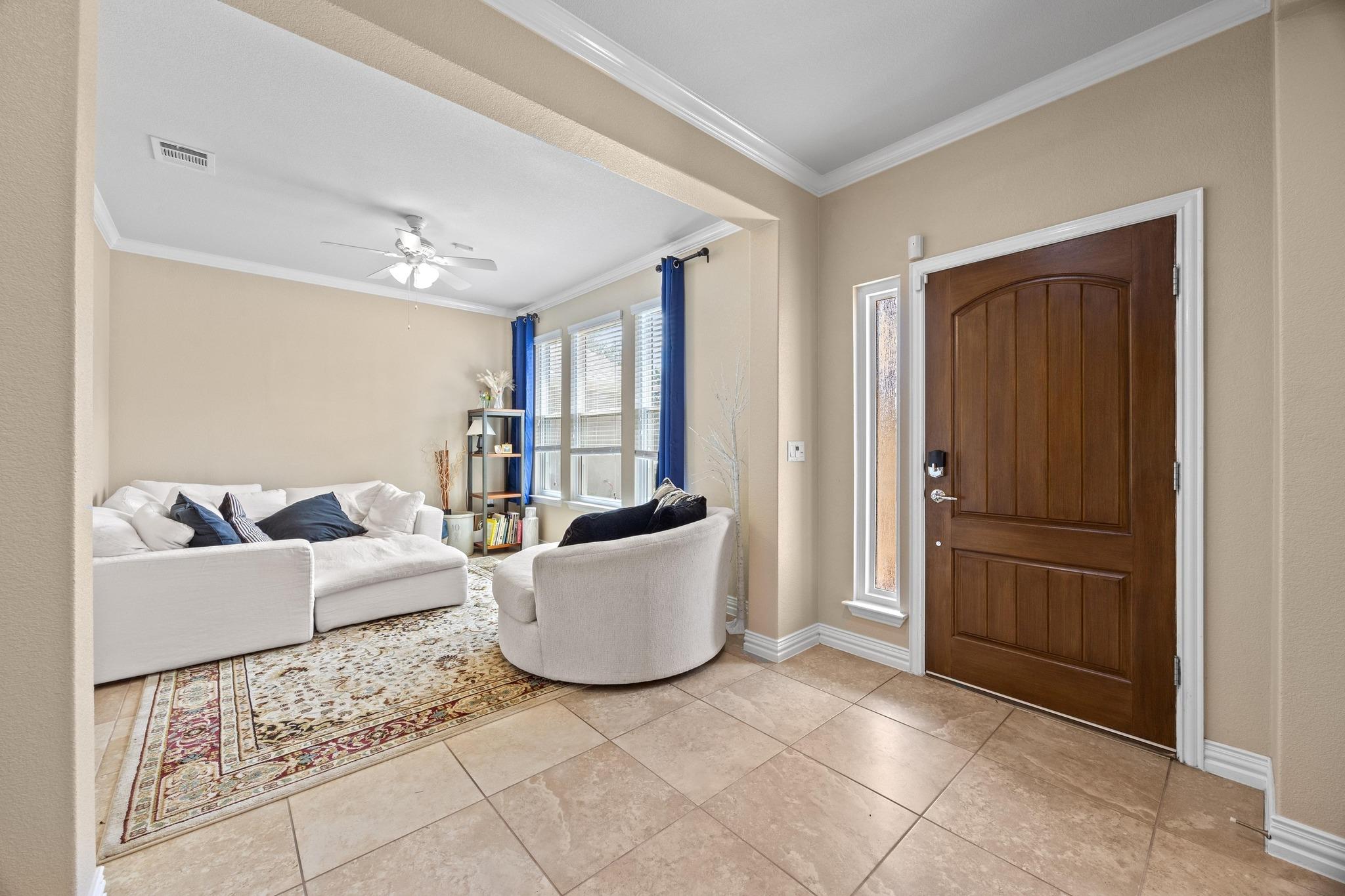 304 Pipe Creek Ln, Georgetown, TX 78633