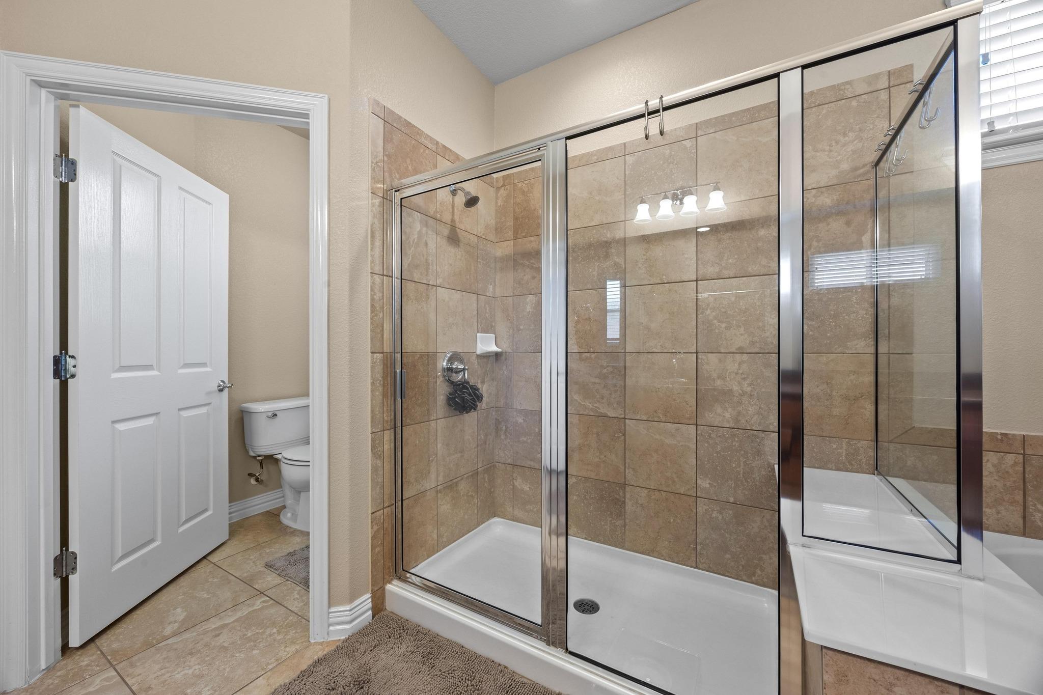 304 Pipe Creek Ln, Georgetown, TX 78633