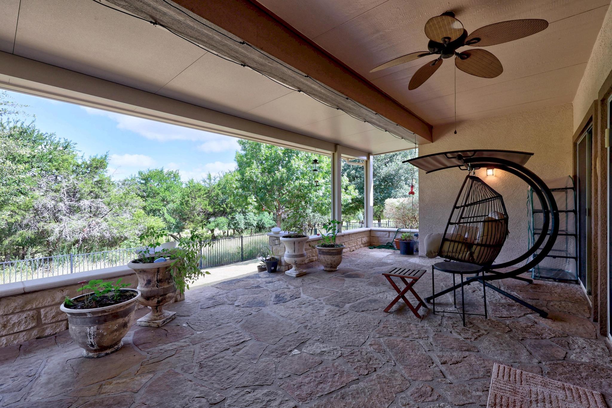 304 Pipe Creek Ln, Georgetown, TX 78633