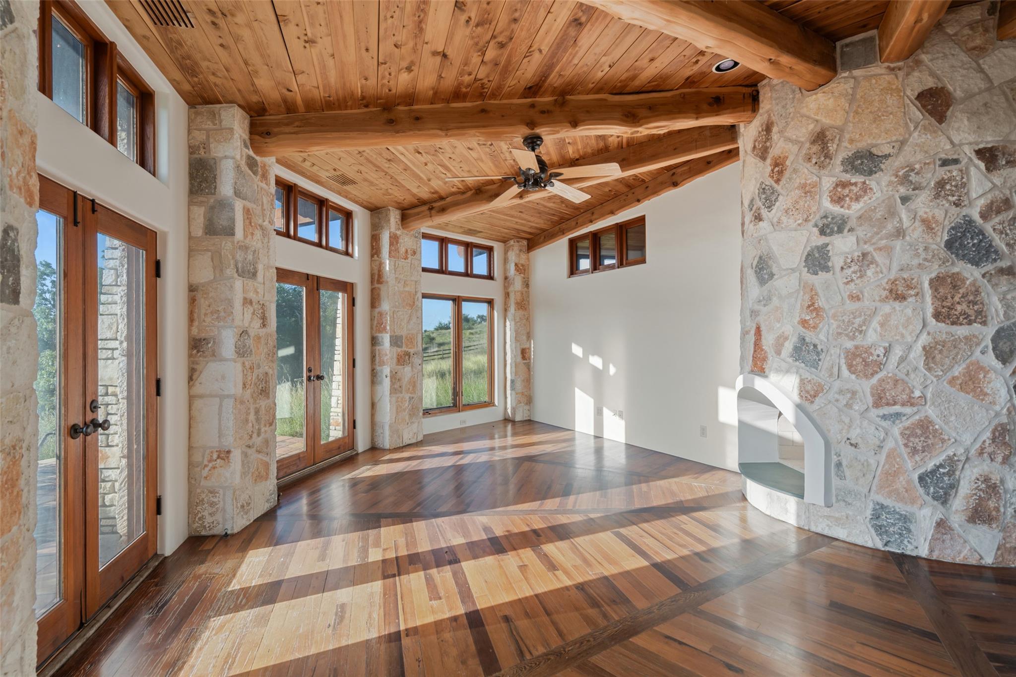 19201 Moreh Peak Pass, Austin, TX 78738
