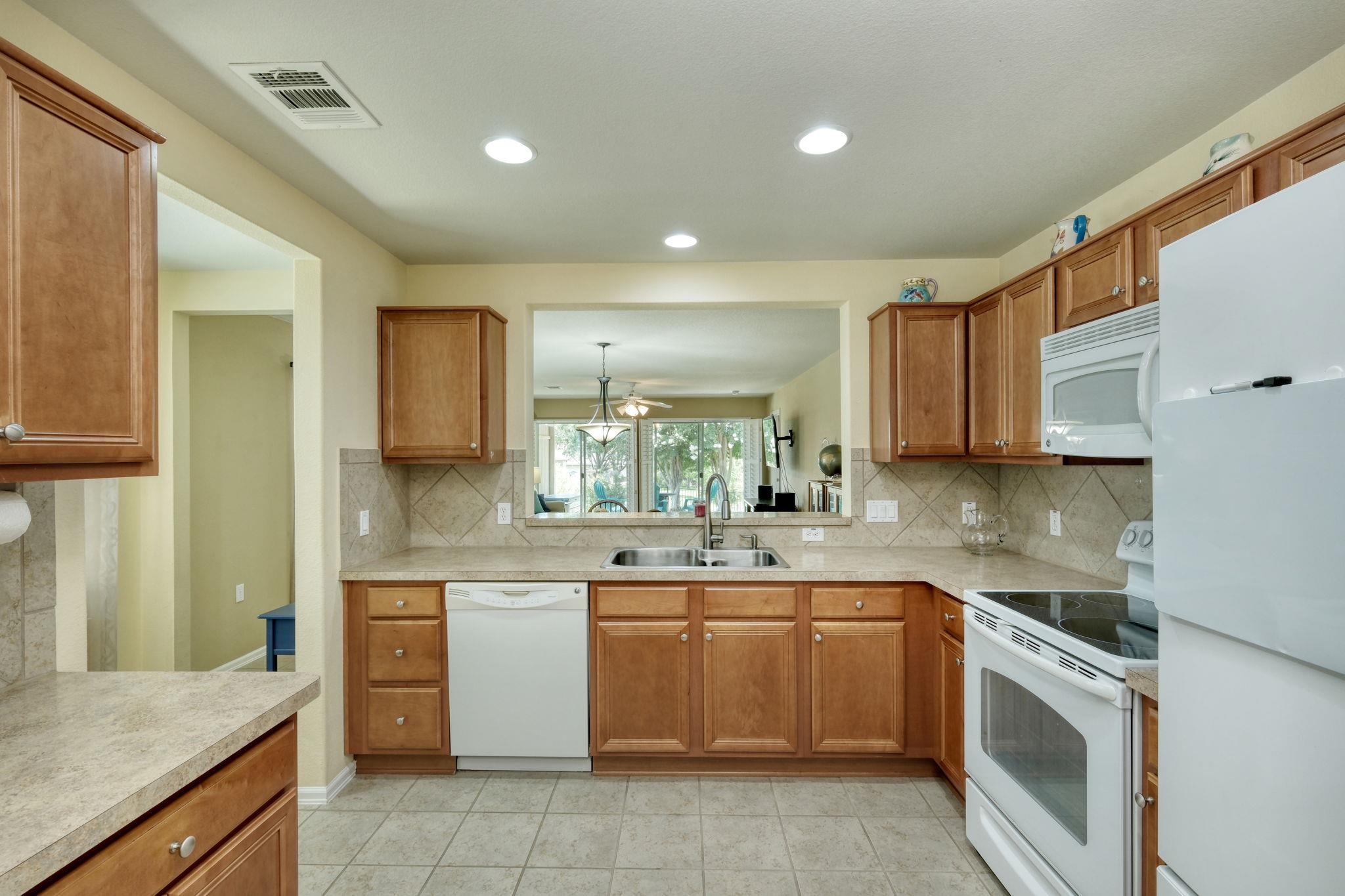 118 Sandy Creek Trl, Georgetown, TX 78633