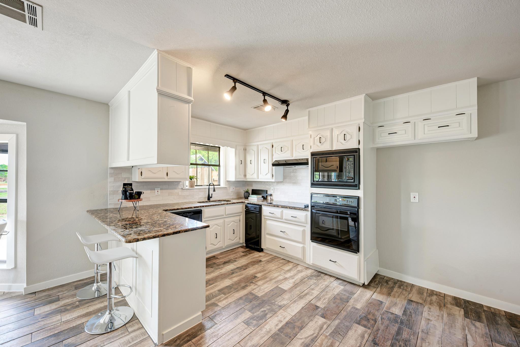 2365 Hackberry Road, Salado, TX 76571