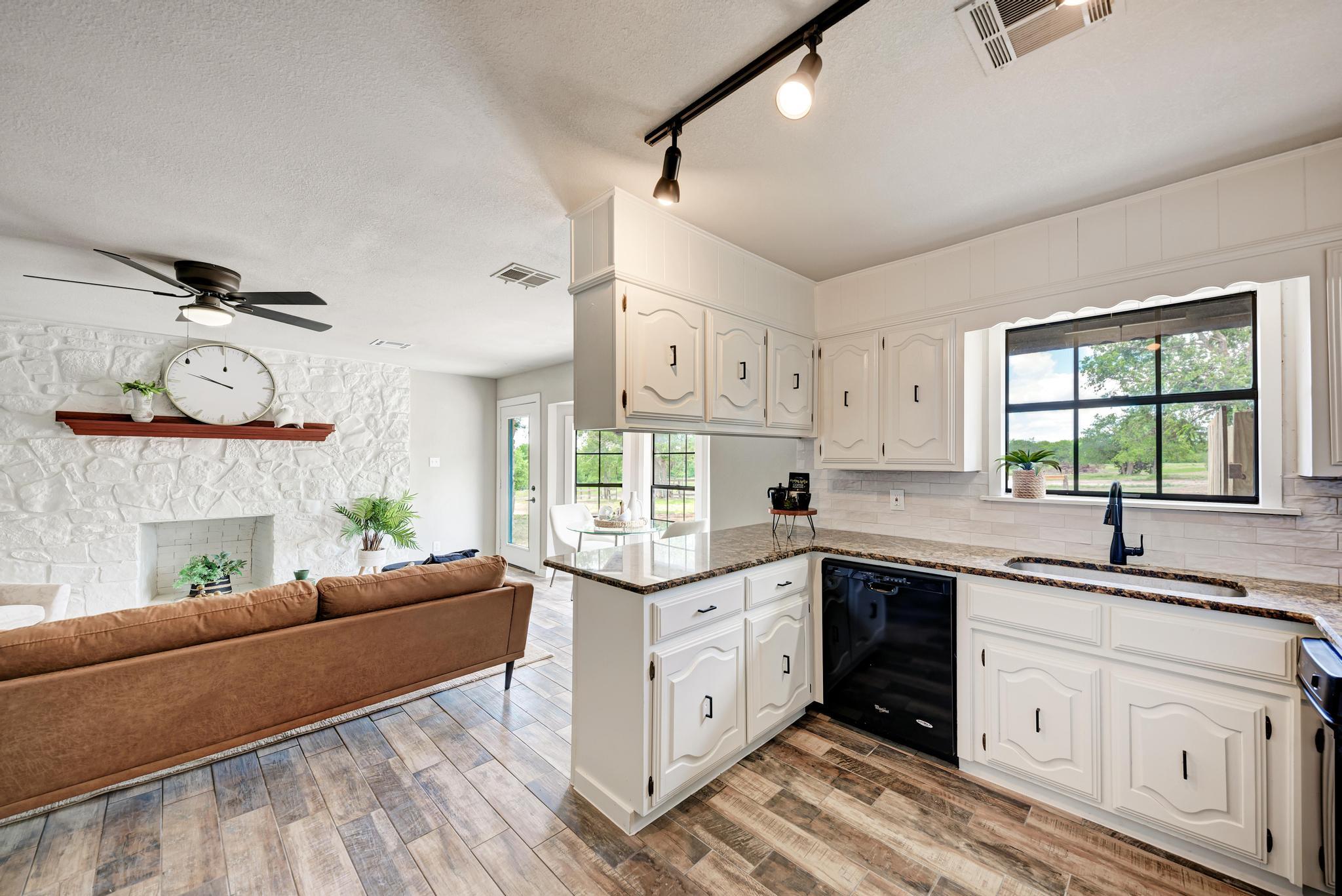 2365 Hackberry Road, Salado, TX 76571