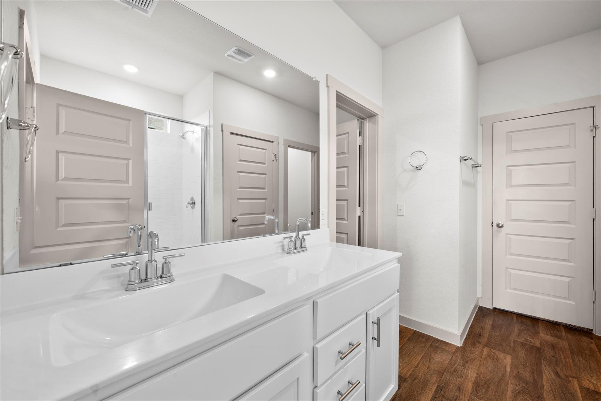 627 Concho River Dr, Hutto, TX 78634