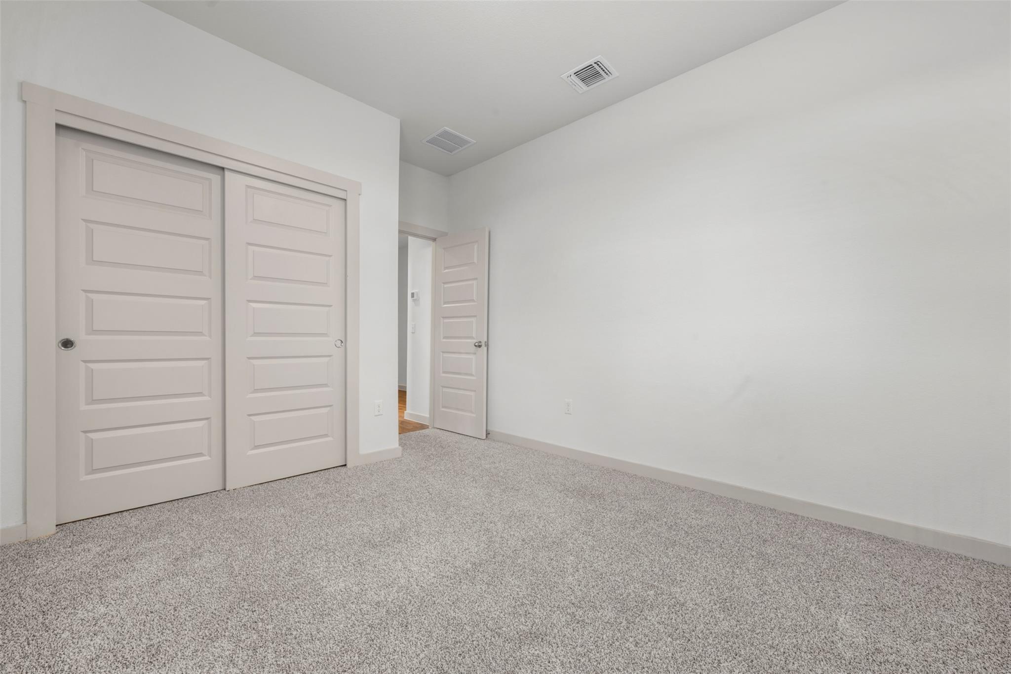 627 Concho River Dr, Hutto, TX 78634