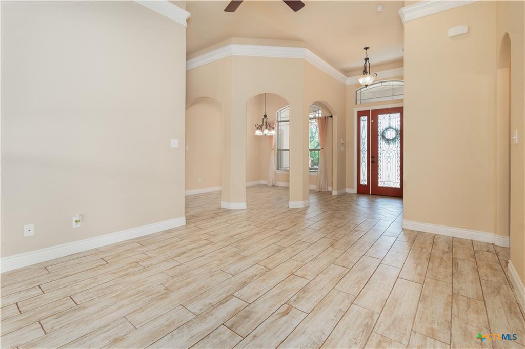 4360 Flint Oak Dr, Belton, TX 76513