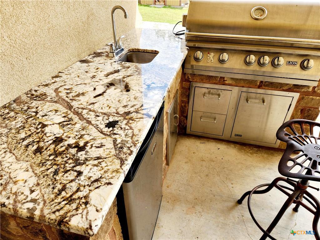 4360 Flint Oak Dr, Belton, TX 76513