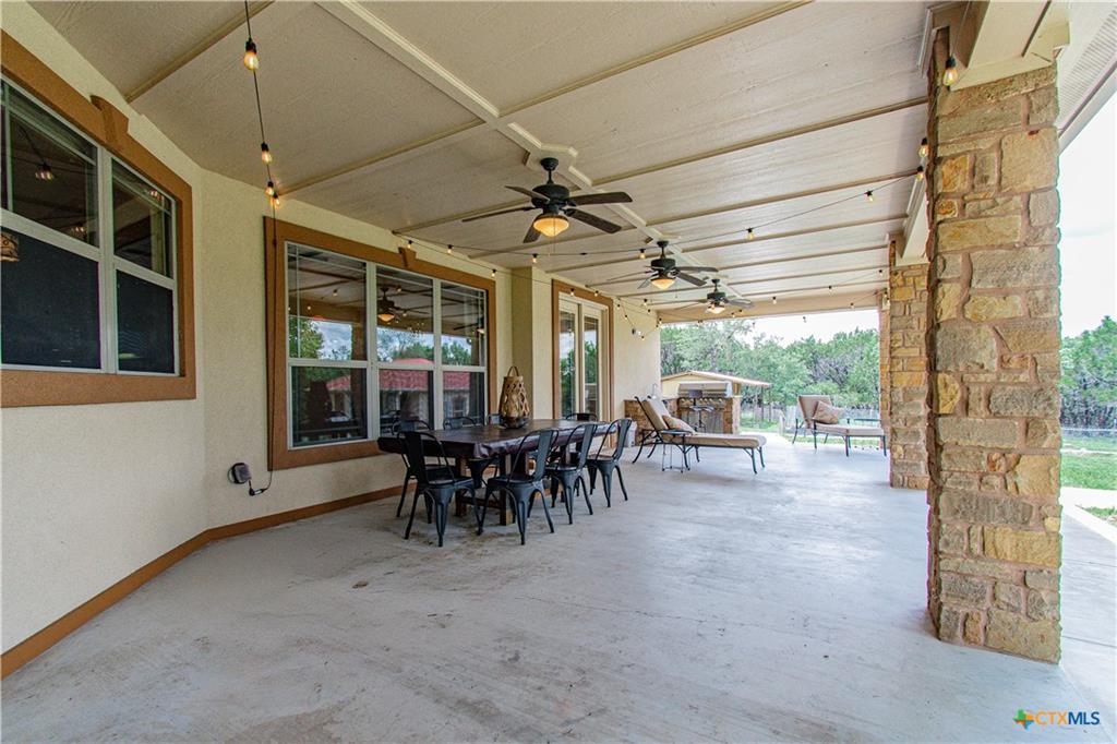 4360 Flint Oak Dr, Belton, TX 76513