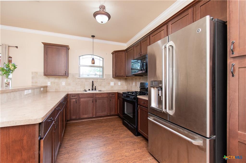 4360 Flint Oak Dr, Belton, TX 76513