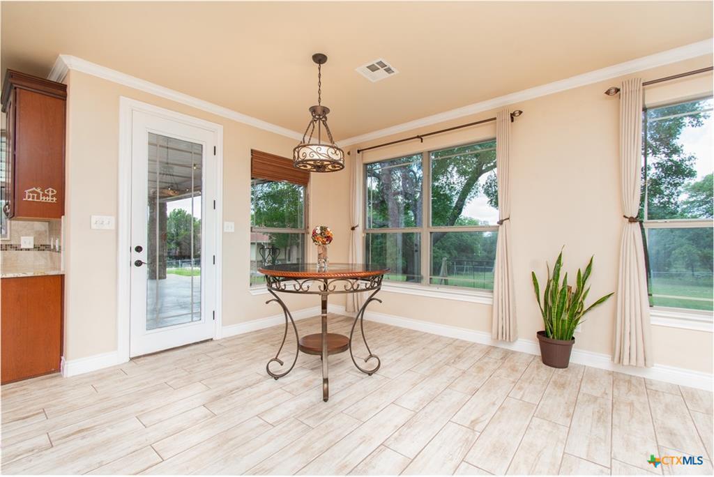 4360 Flint Oak Dr, Belton, TX 76513