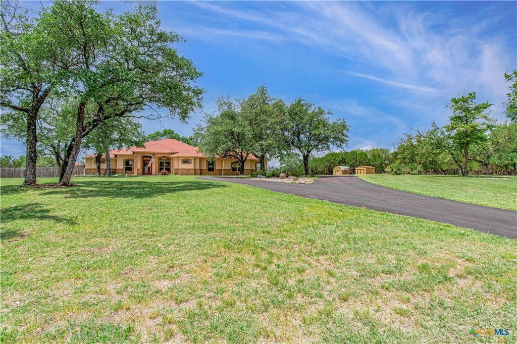 4360 Flint Oak Dr, Belton, TX 76513