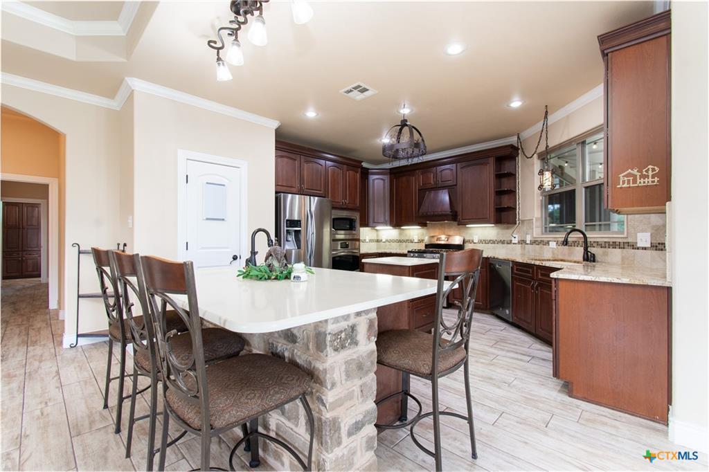 4360 Flint Oak Dr, Belton, TX 76513