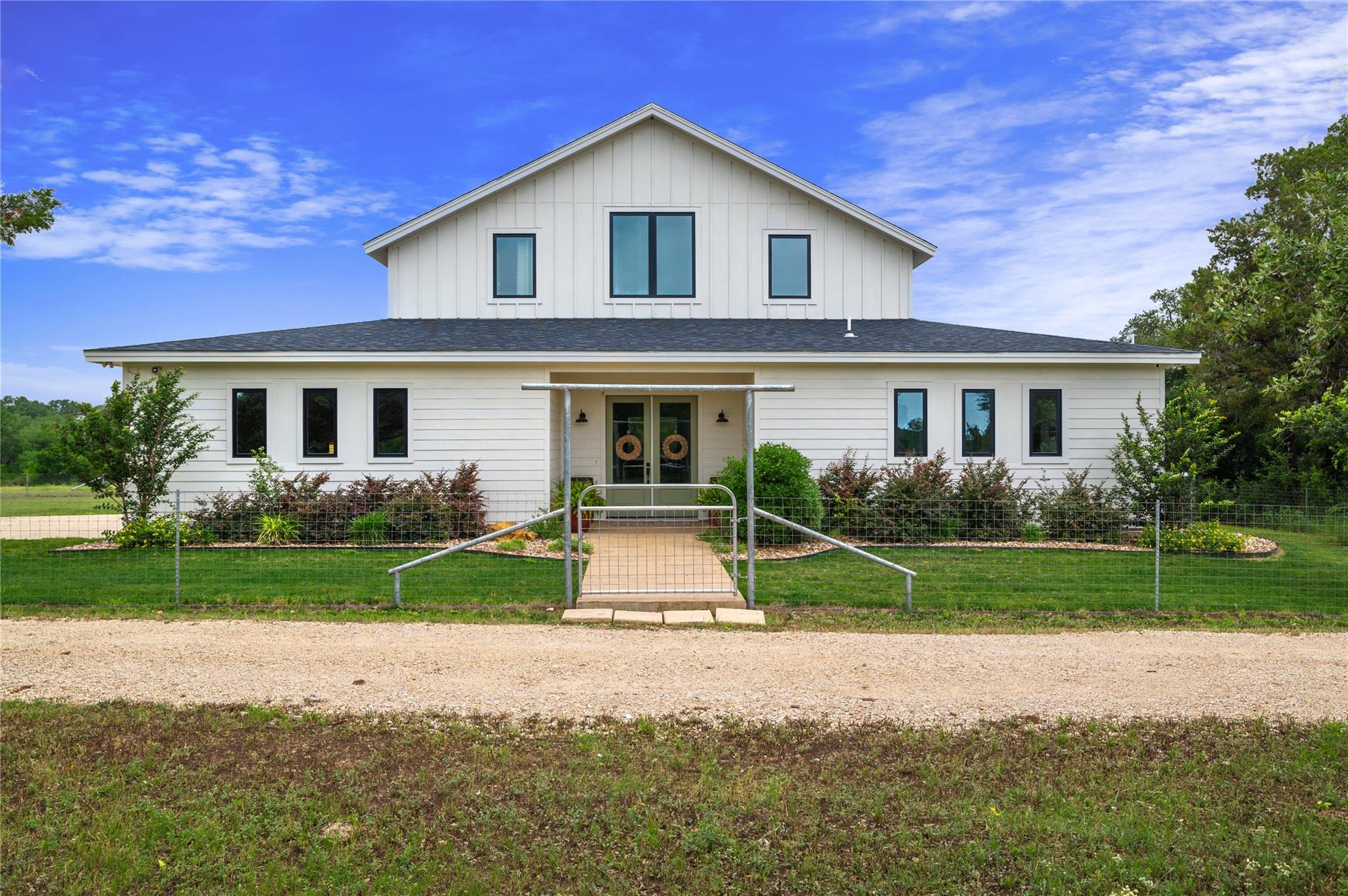 4188 FM 20, Seguin, TX 78155