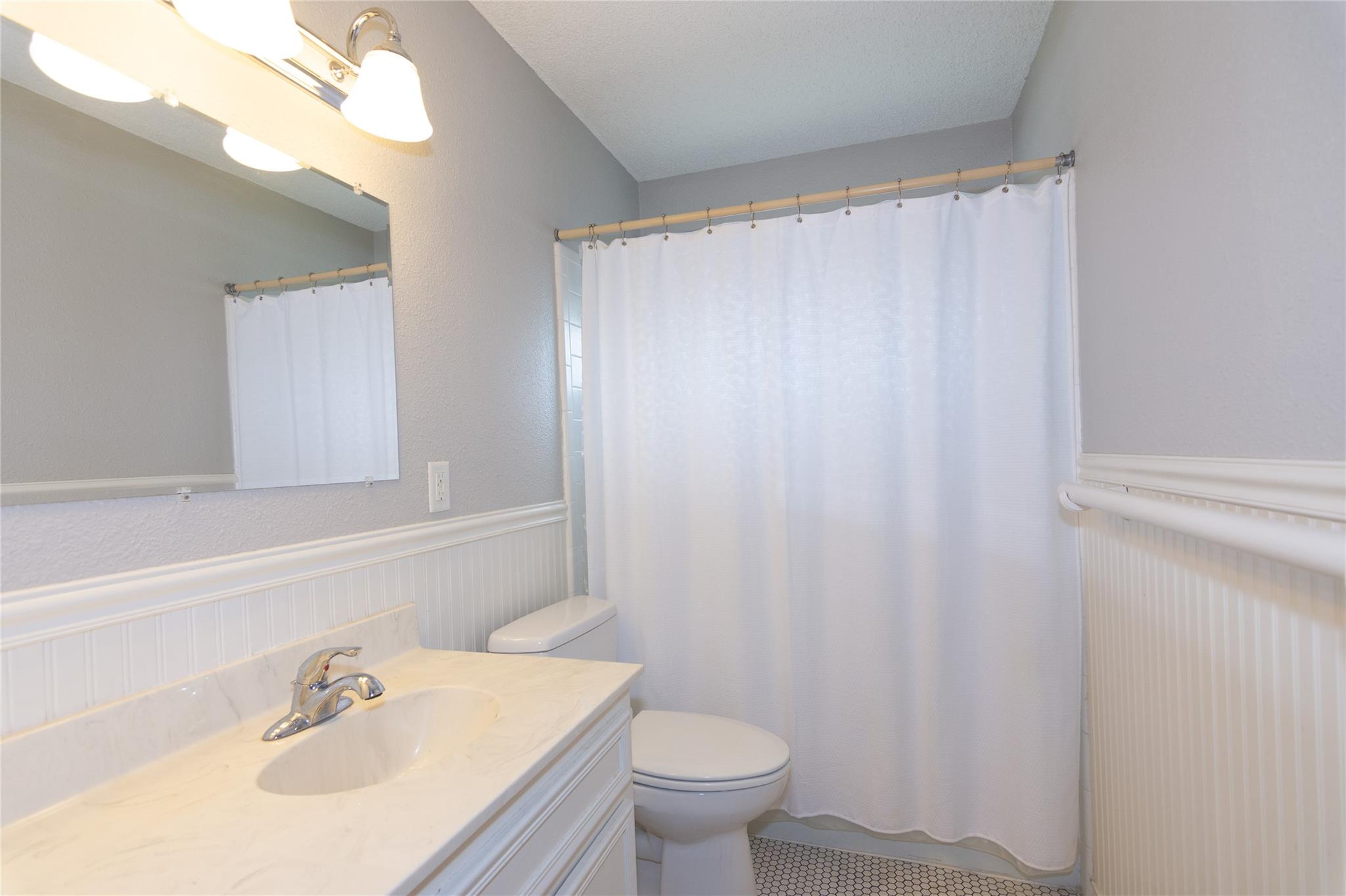 1908 Creekview Dr, Round Rock, TX 78681