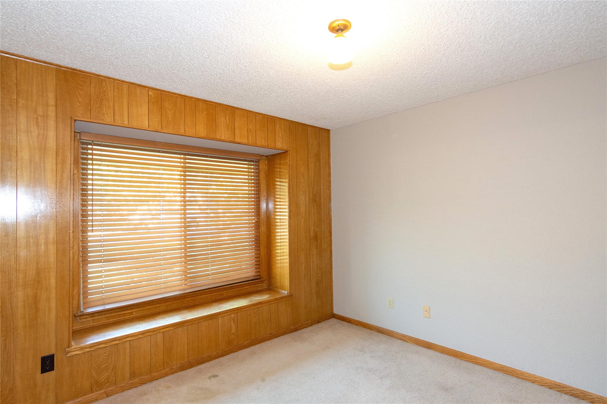 1908 Creekview Dr, Round Rock, TX 78681