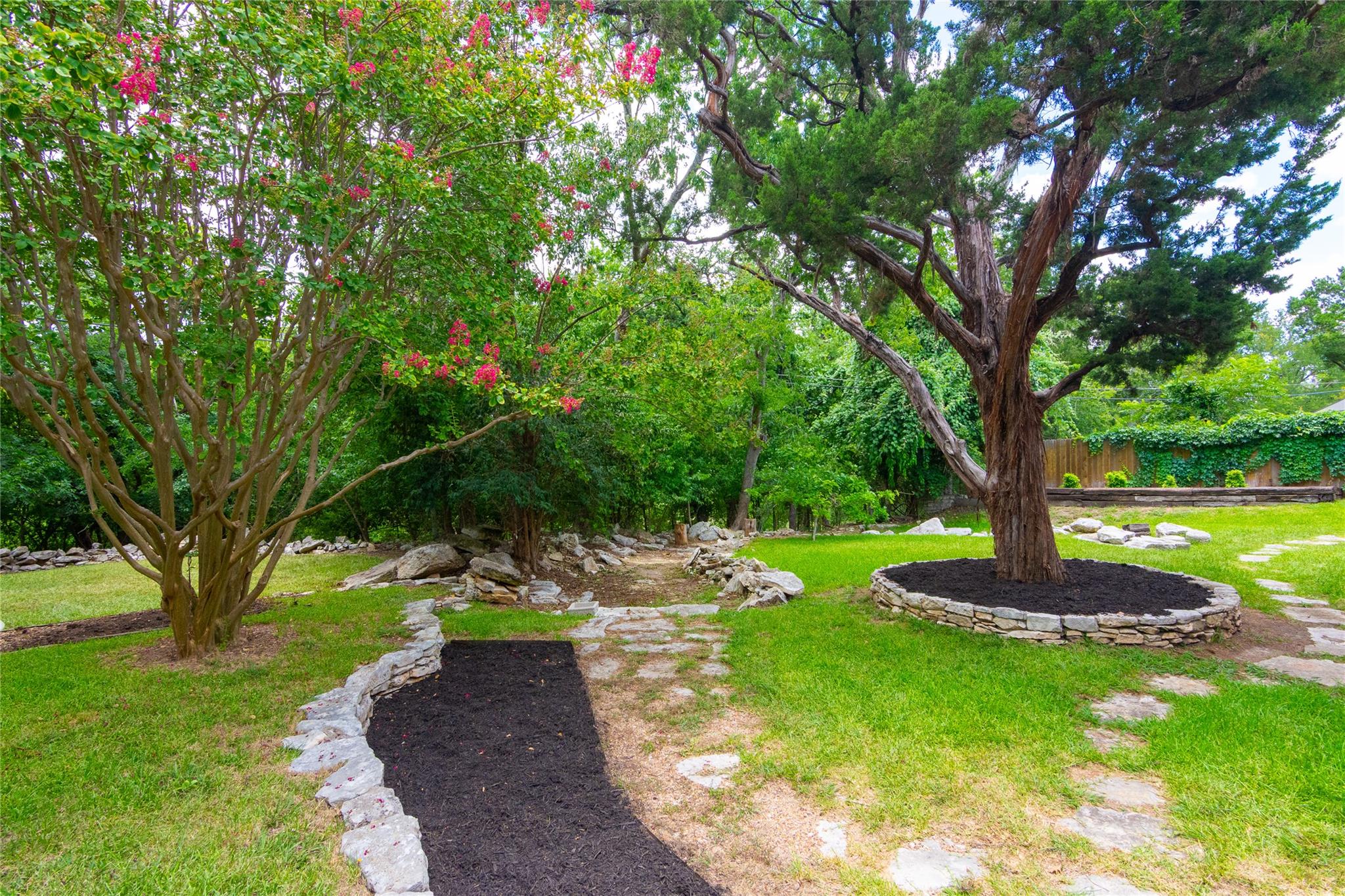 1908 Creekview Dr, Round Rock, TX 78681