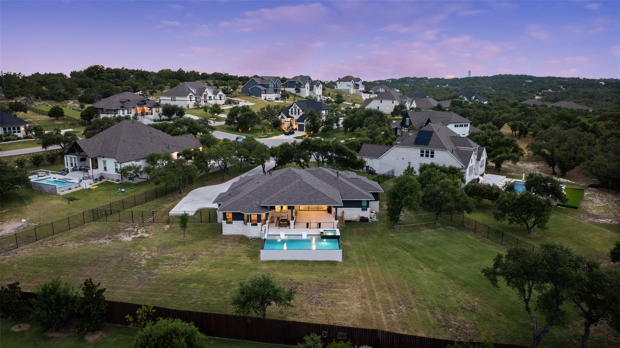 132 Mataro Cv, Dripping Springs, TX 78620