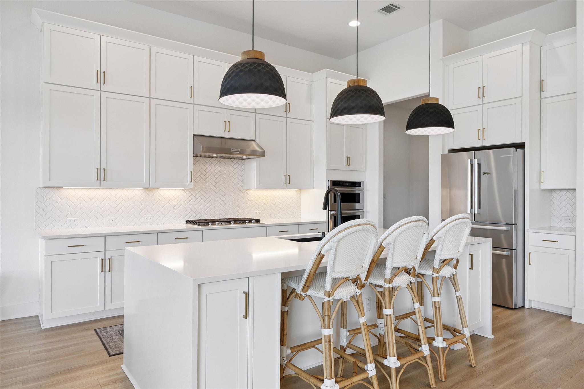 132 Mataro Cv, Dripping Springs, TX 78620