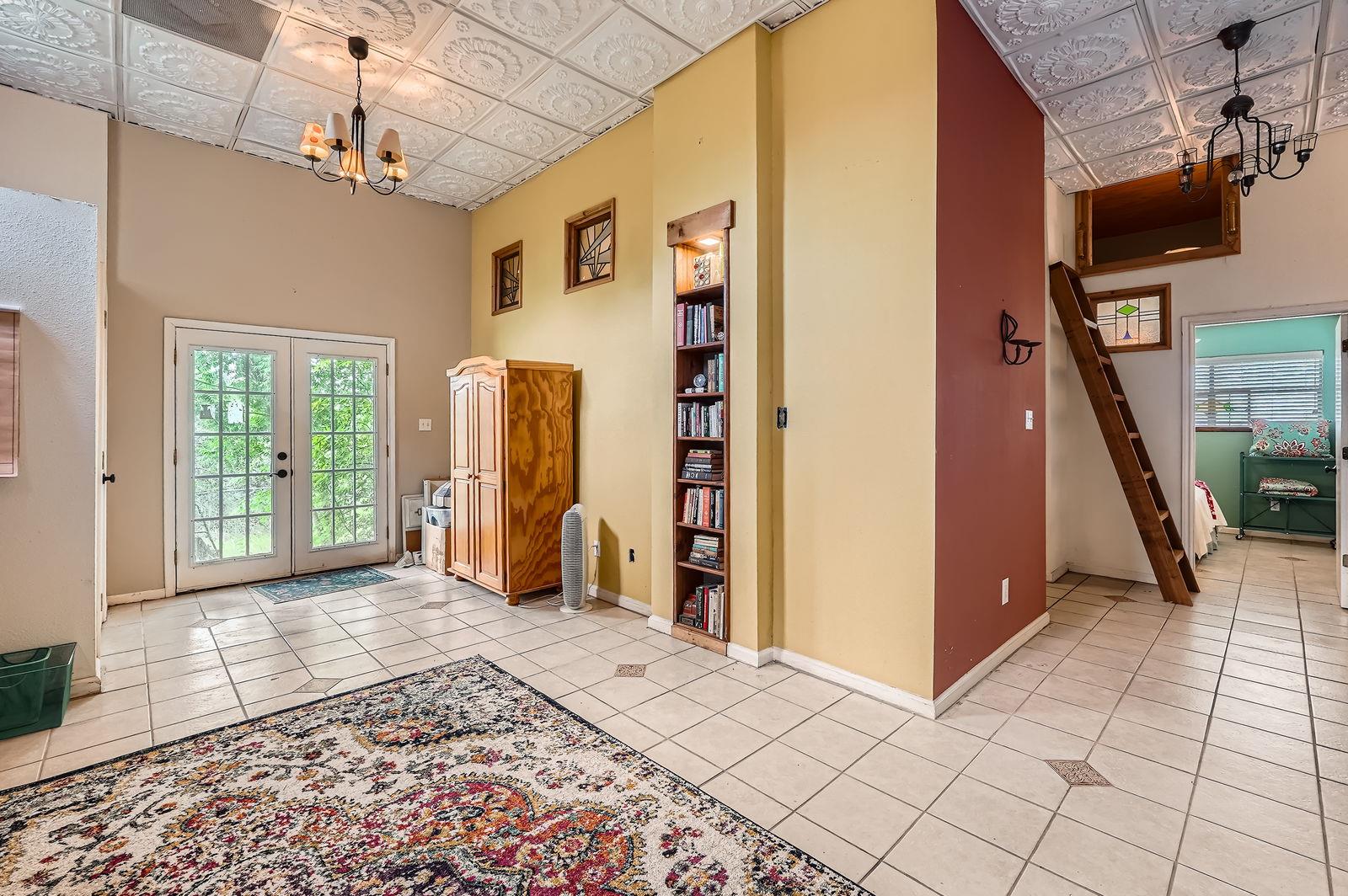 760 Skyline Ridge Lookout, Wimberley, TX 78676