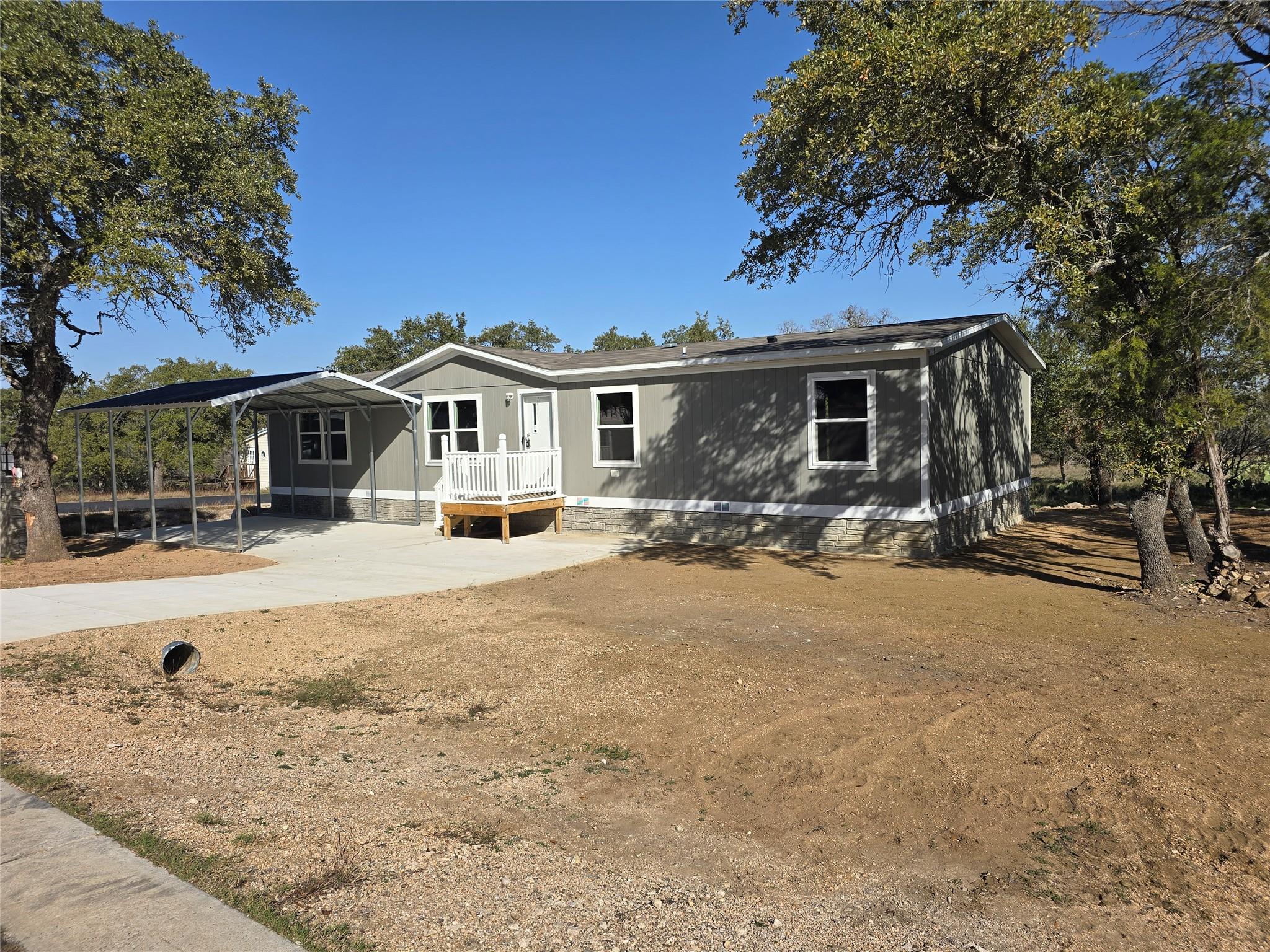 1702 Fox Foot Dr, Horseshoe Bay, TX 78657