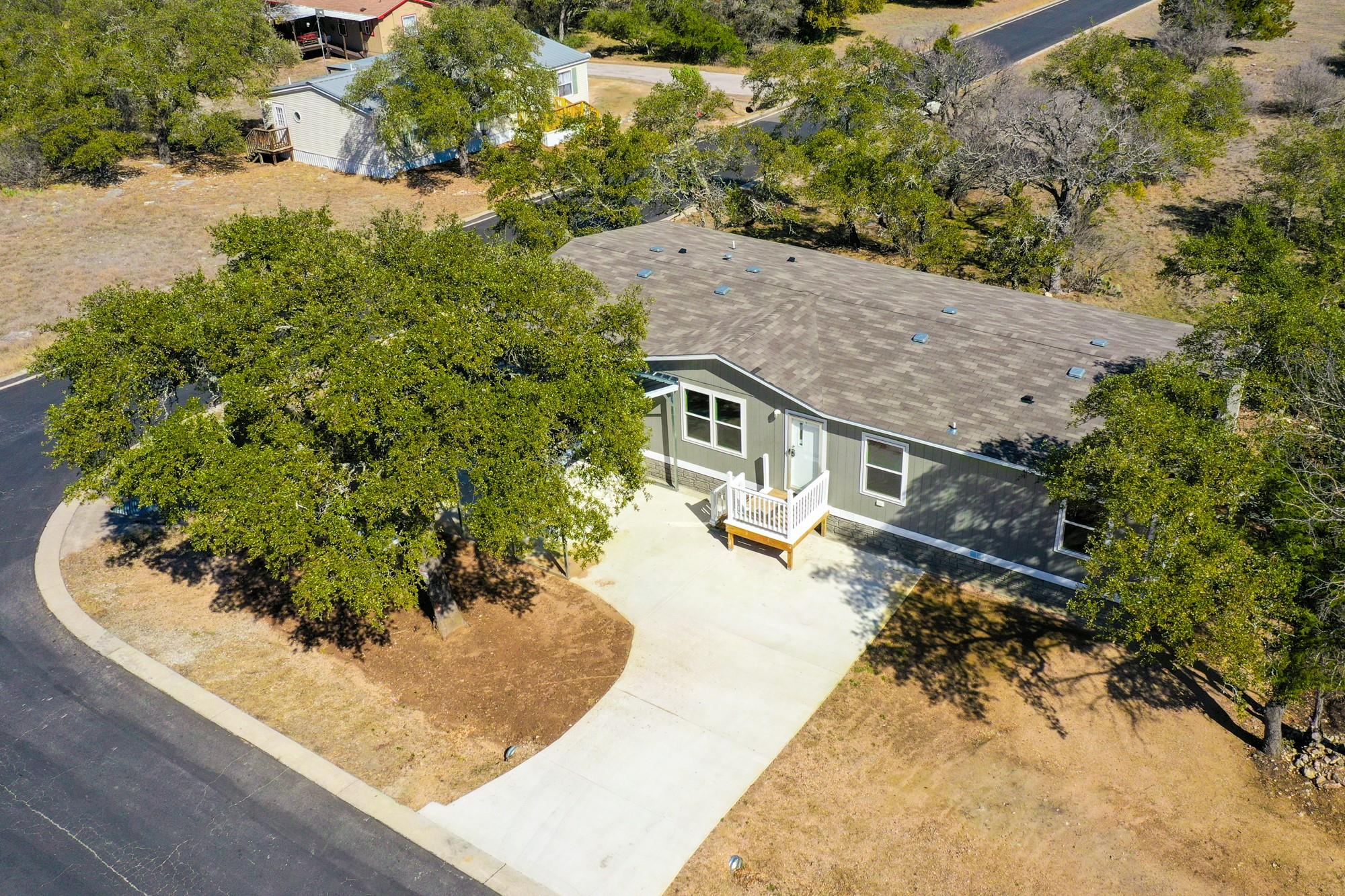 1702 Fox Foot Dr, Horseshoe Bay, TX 78657