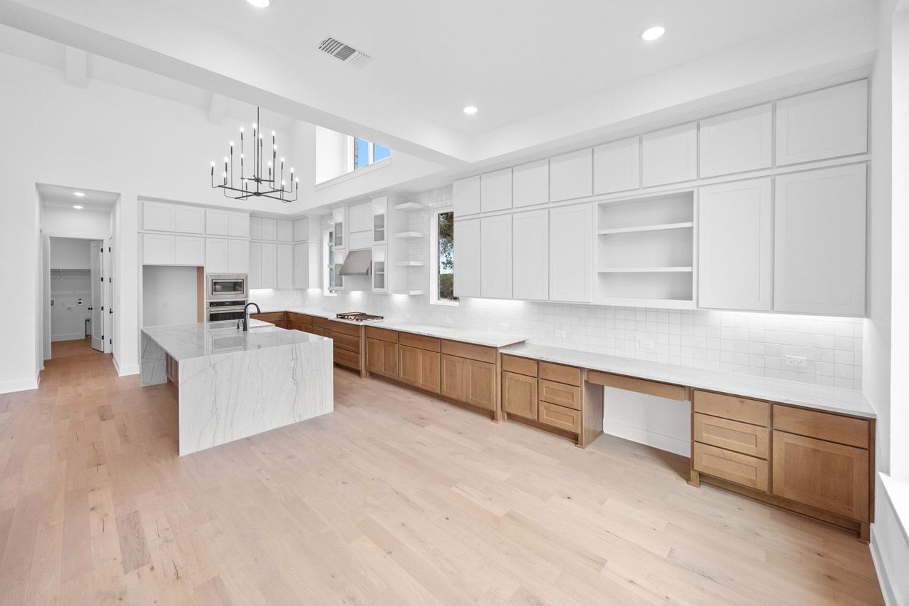 1104 Twisted Tarpley Ln, Georgetown, TX 78628