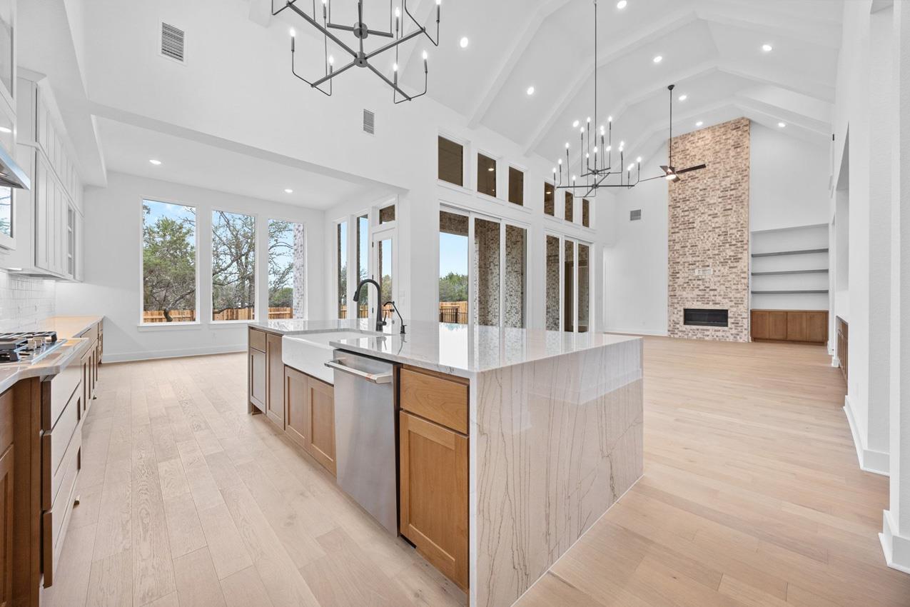 1104 Twisted Tarpley Ln, Georgetown, TX 78628