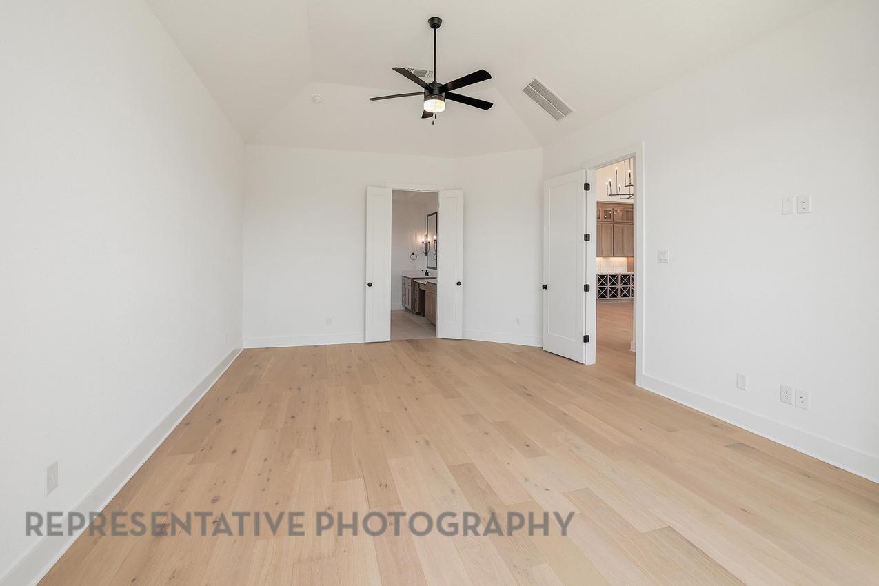 1104 Twisted Tarpley Ln, Georgetown, TX 78628