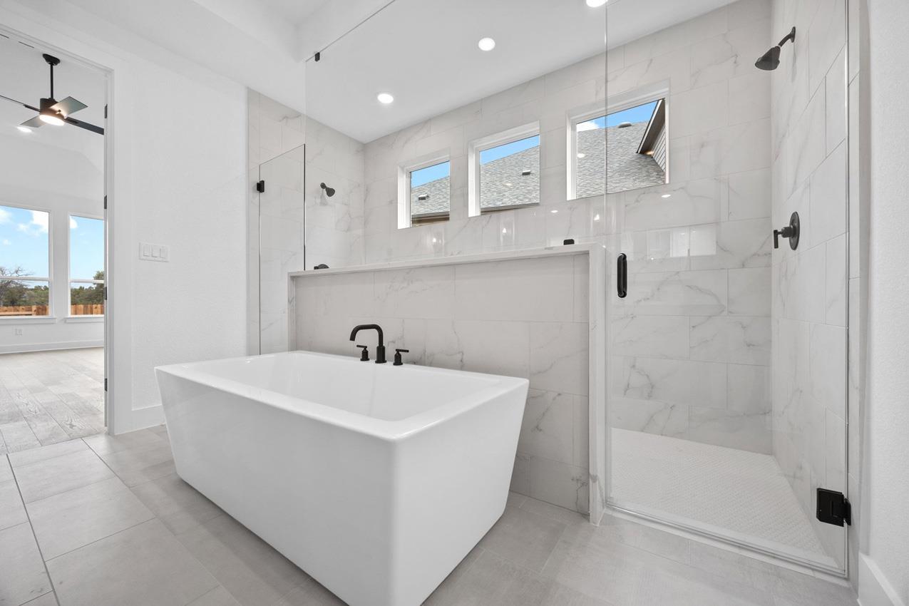 1104 Twisted Tarpley Ln, Georgetown, TX 78628