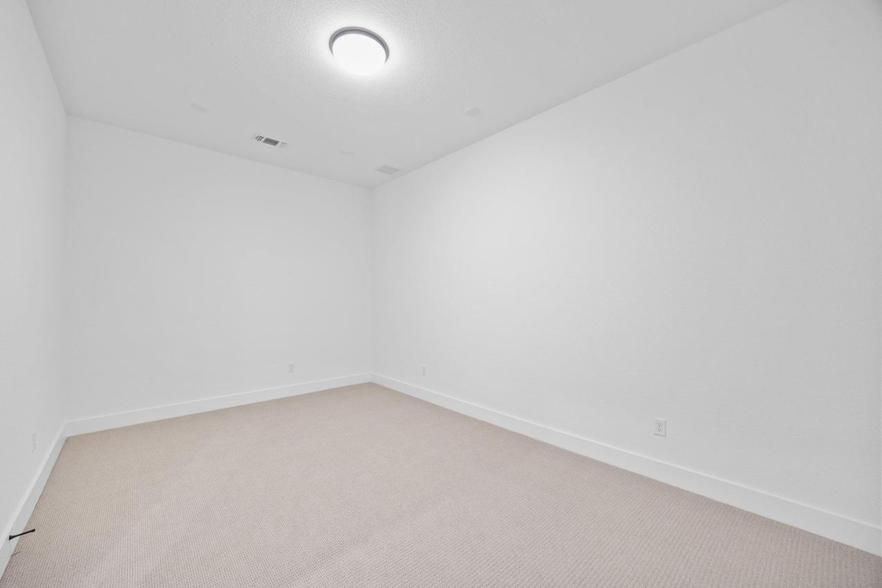 1104 Twisted Tarpley Ln, Georgetown, TX 78628