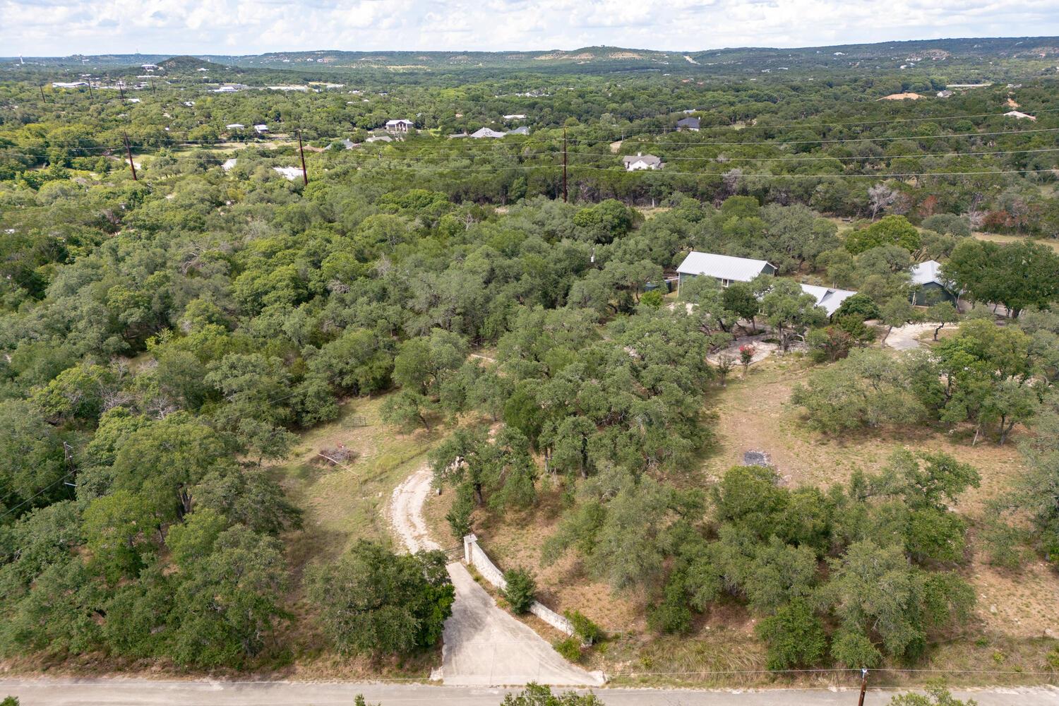 1100 Chapparal Dr, Wimberley, TX 78676