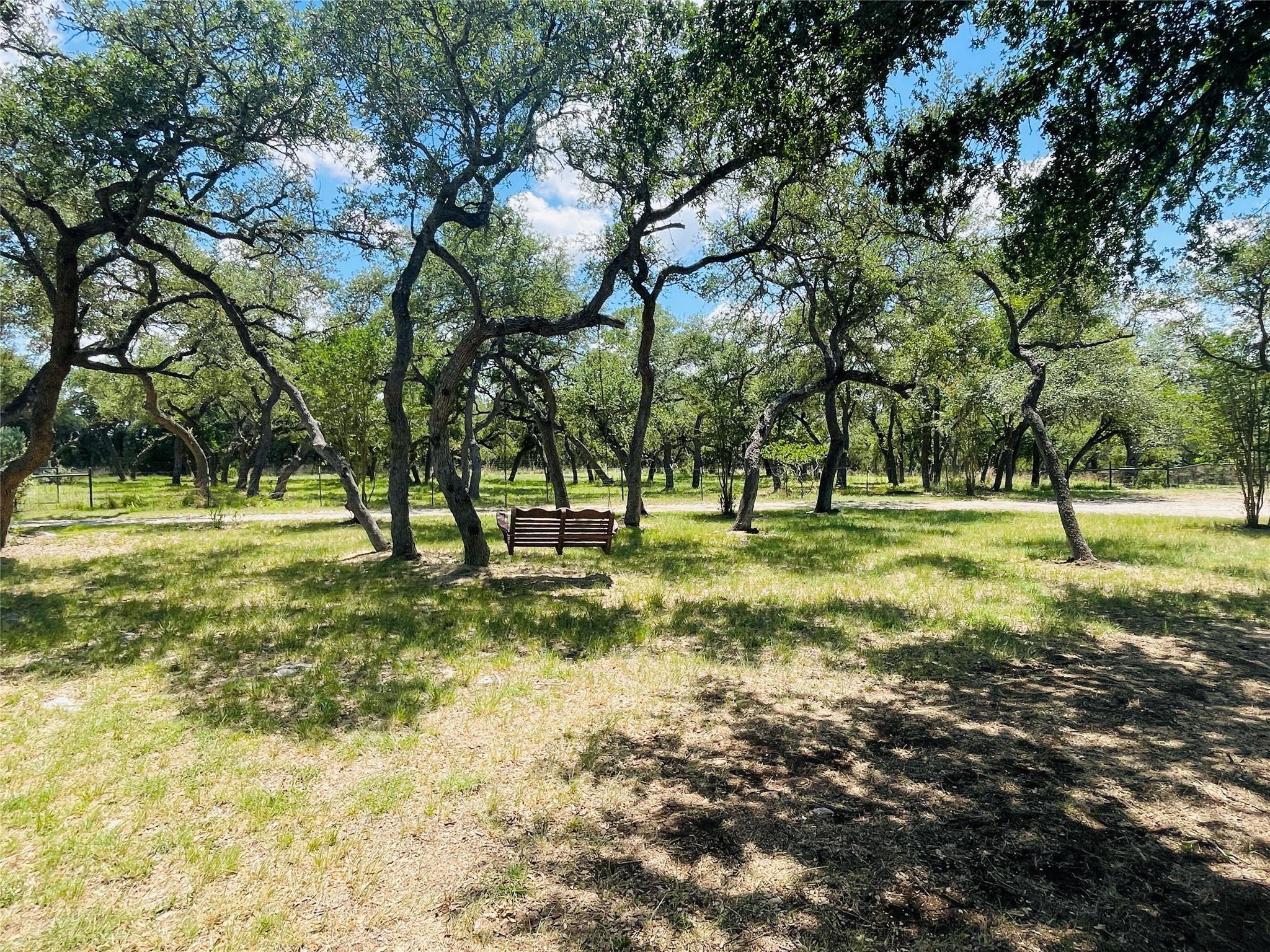1100 Chapparal Dr, Wimberley, TX 78676