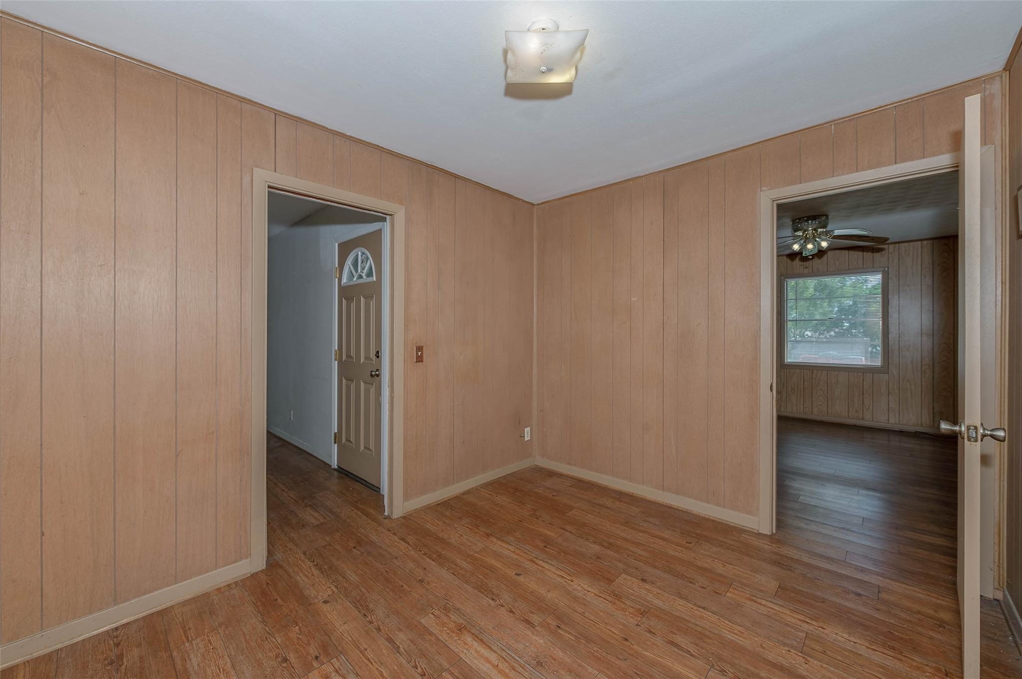 507 N Echols, Caldwell, TX 77836