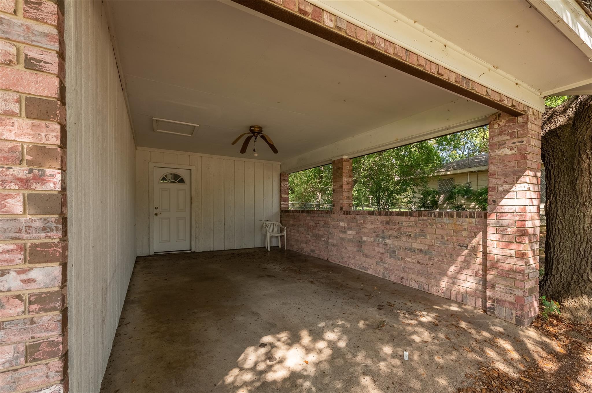 507 N Echols, Caldwell, TX 77836