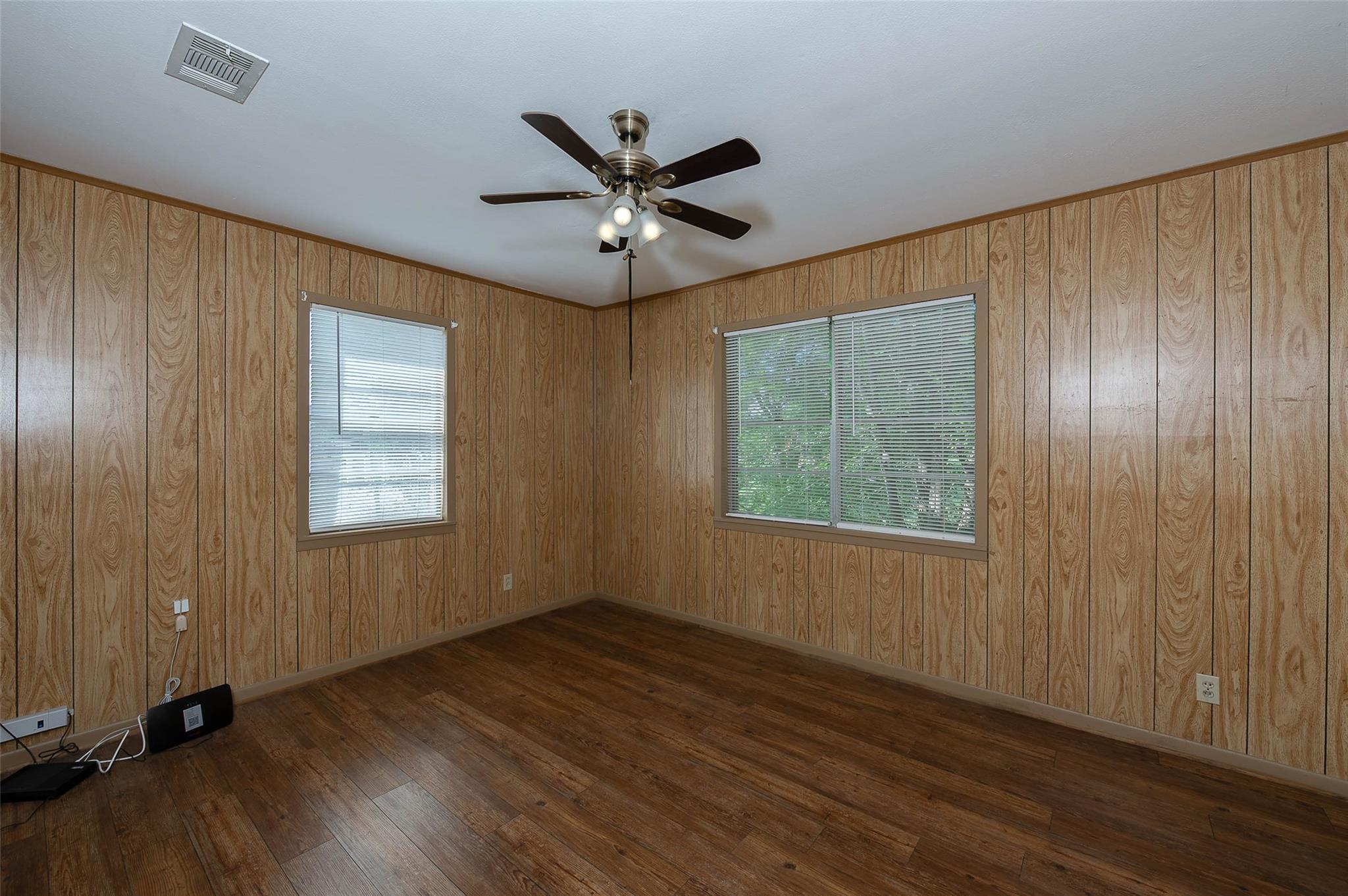 507 N Echols, Caldwell, TX 77836