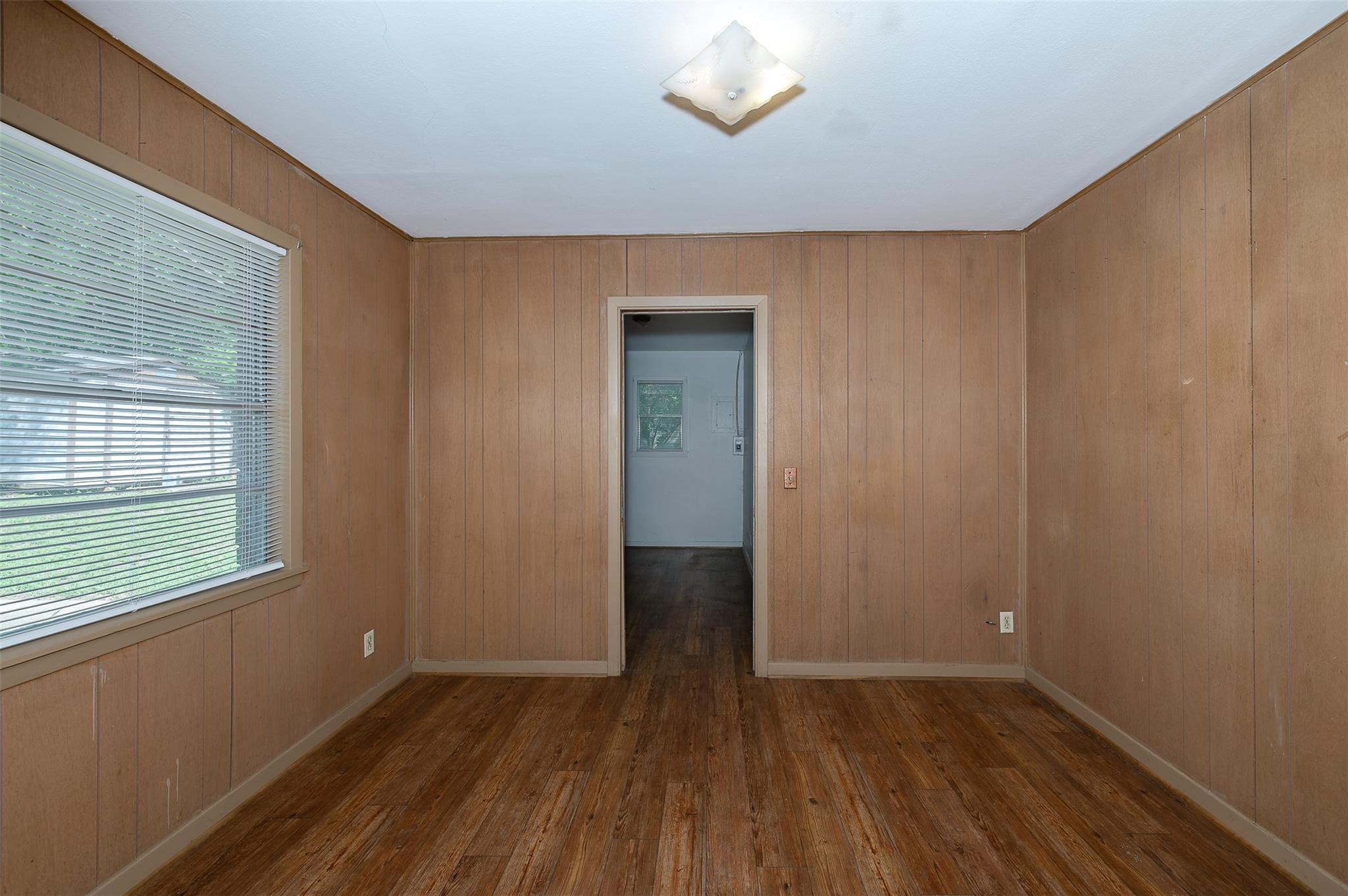 507 N Echols, Caldwell, TX 77836