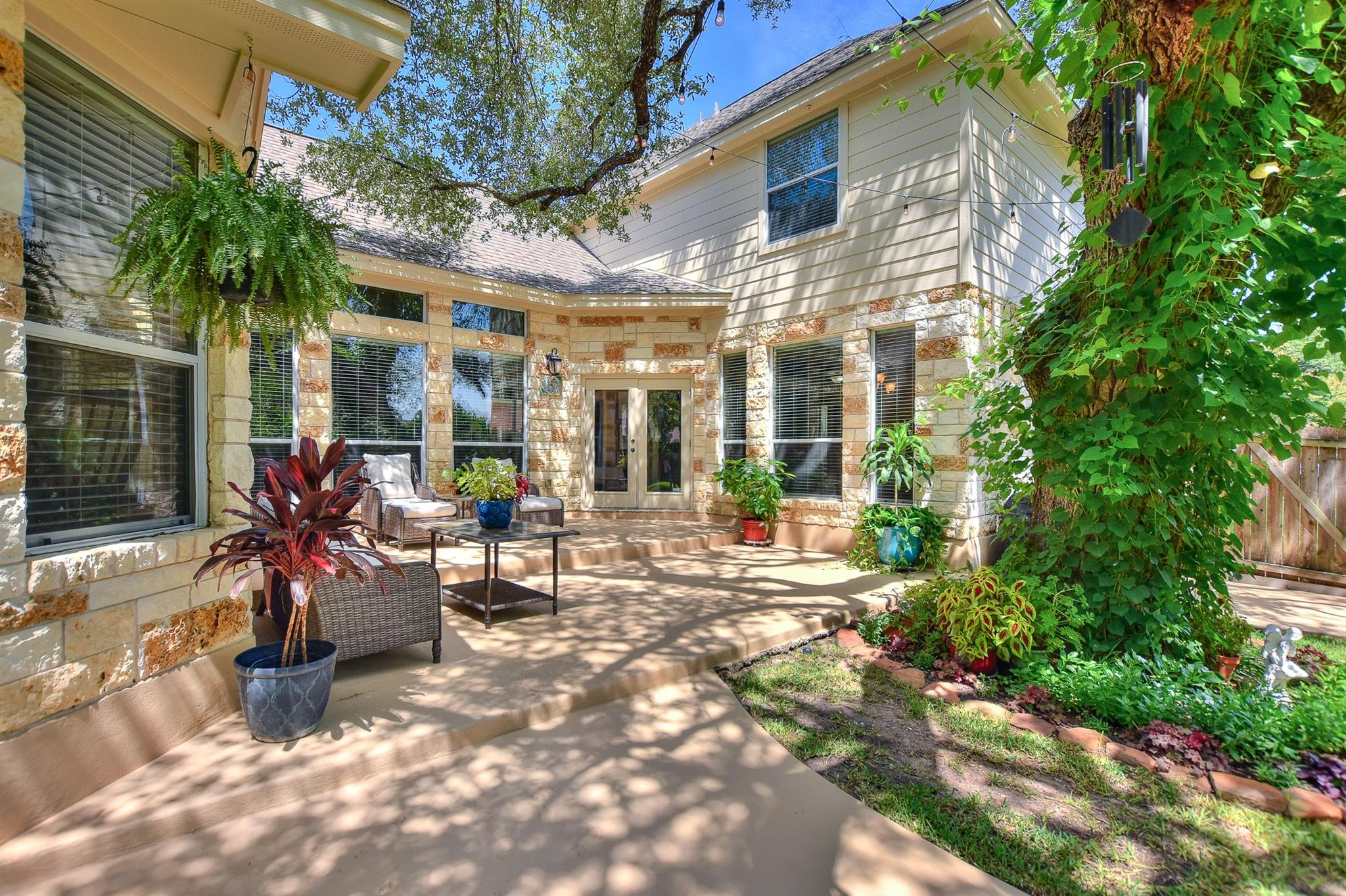 458 Logan Rd, Georgetown, TX 78628