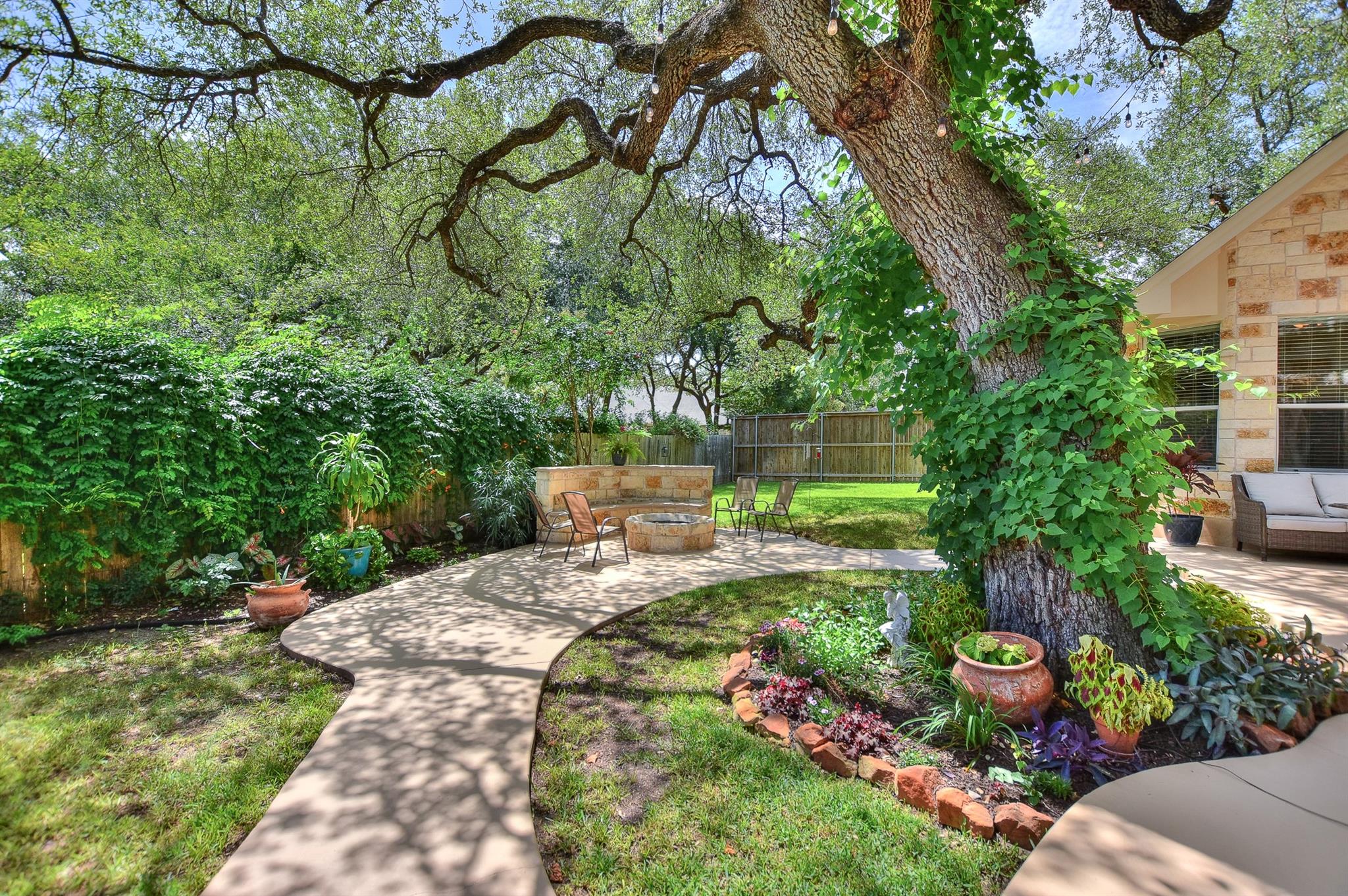 458 Logan Rd, Georgetown, TX 78628
