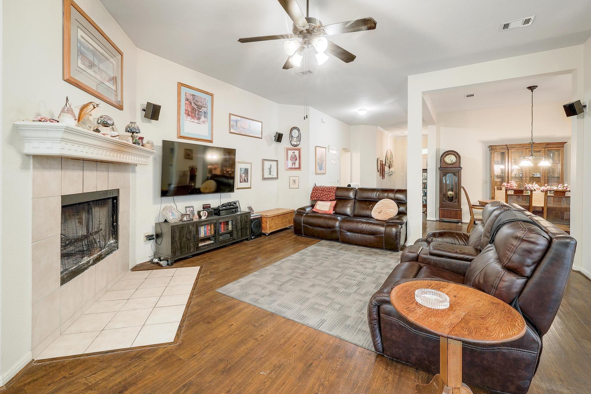 210 Buoy Cir, Georgetown, TX 78633