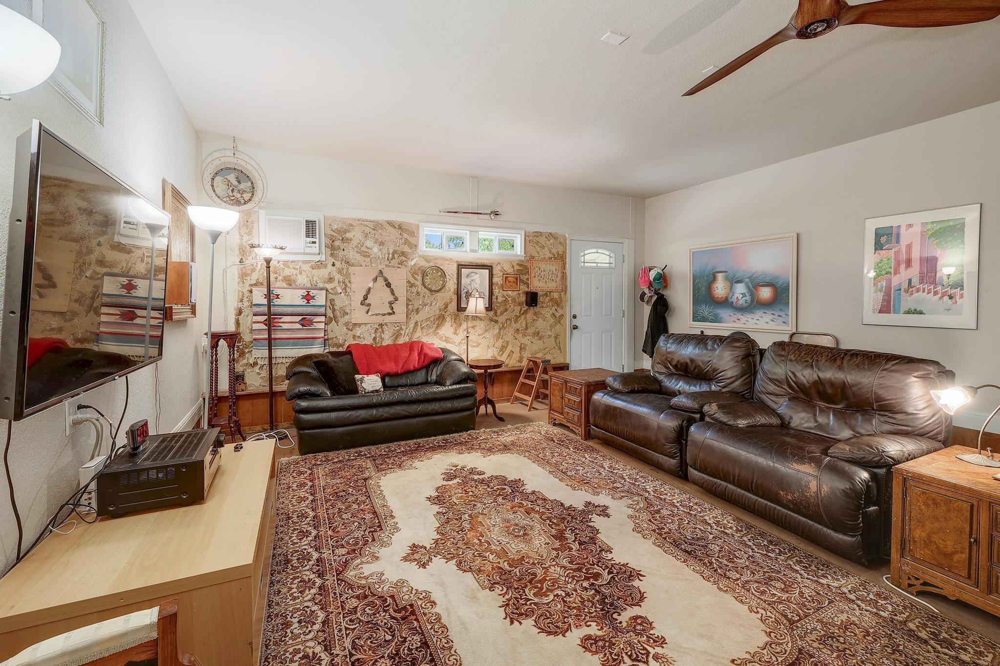 210 Buoy Cir, Georgetown, TX 78633