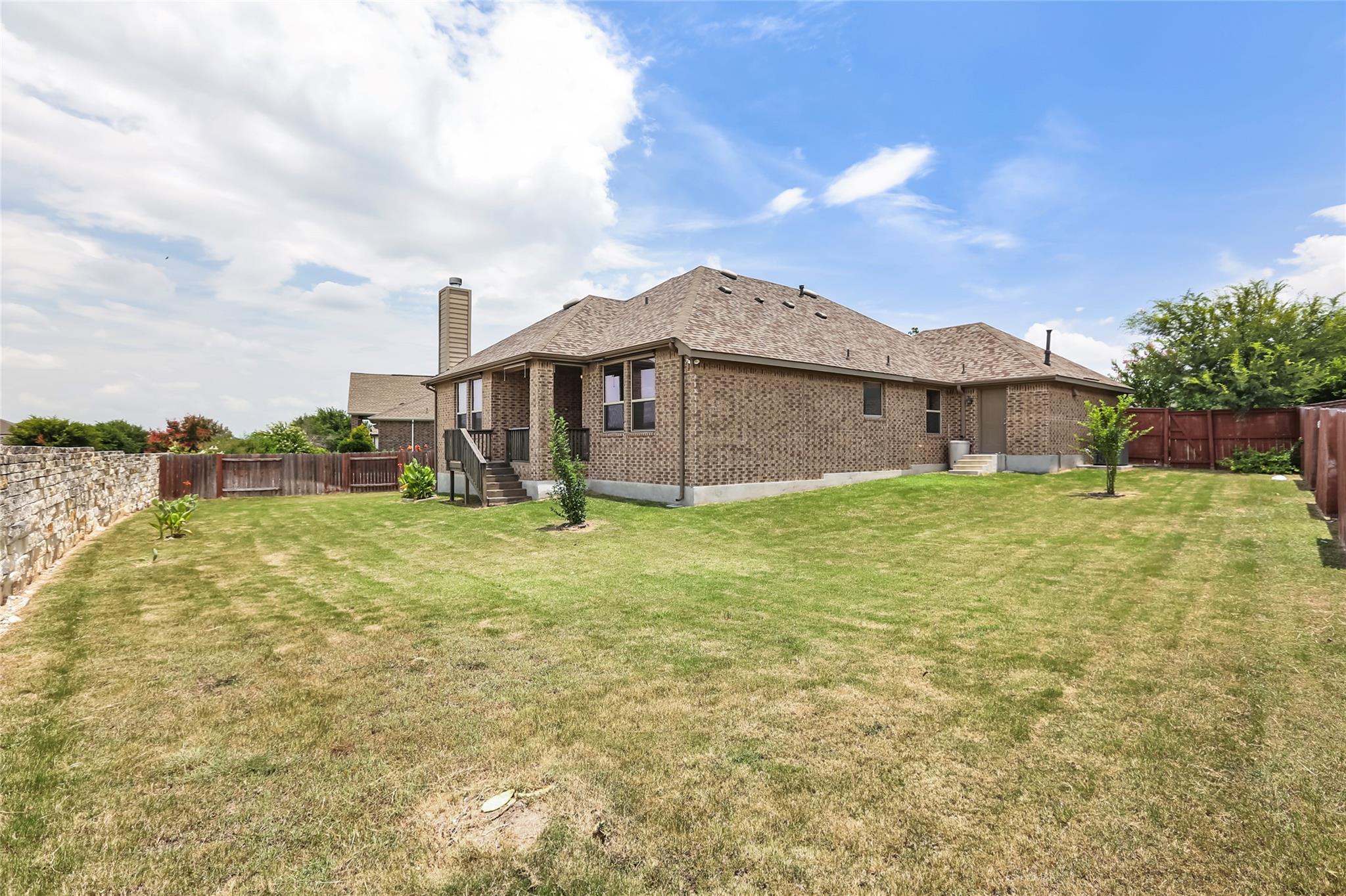 1821 Cherry Glade Trl, Georgetown, TX 78628