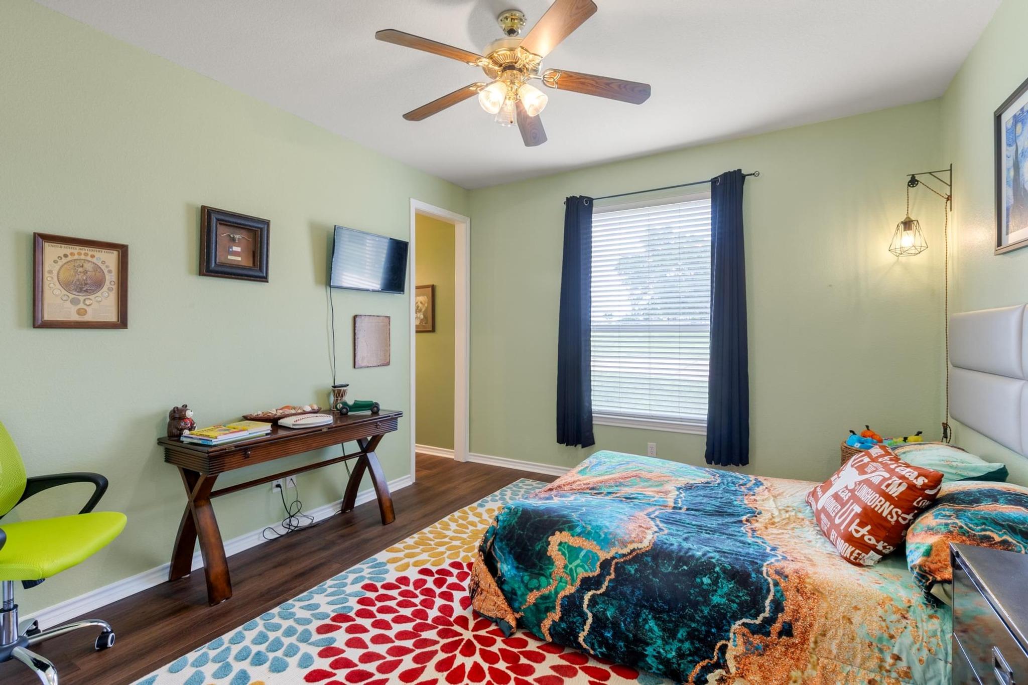 420 Oak Forest Dr, Buda, TX 78610