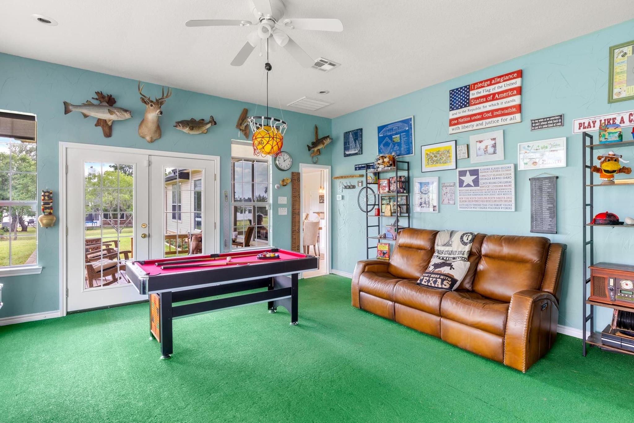 420 Oak Forest Dr, Buda, TX 78610