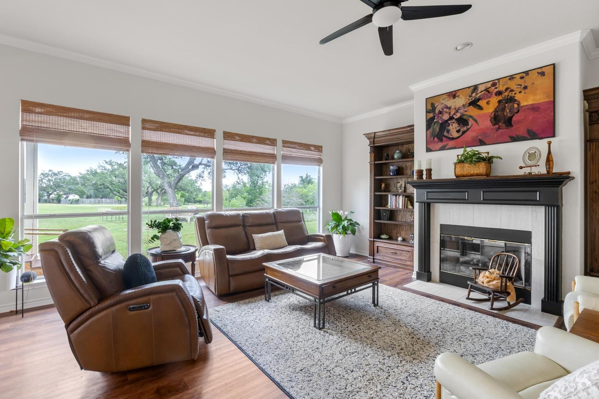 420 Oak Forest Dr, Buda, TX 78610