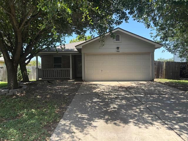 506 Garrett Ct, Hutto, TX 78634