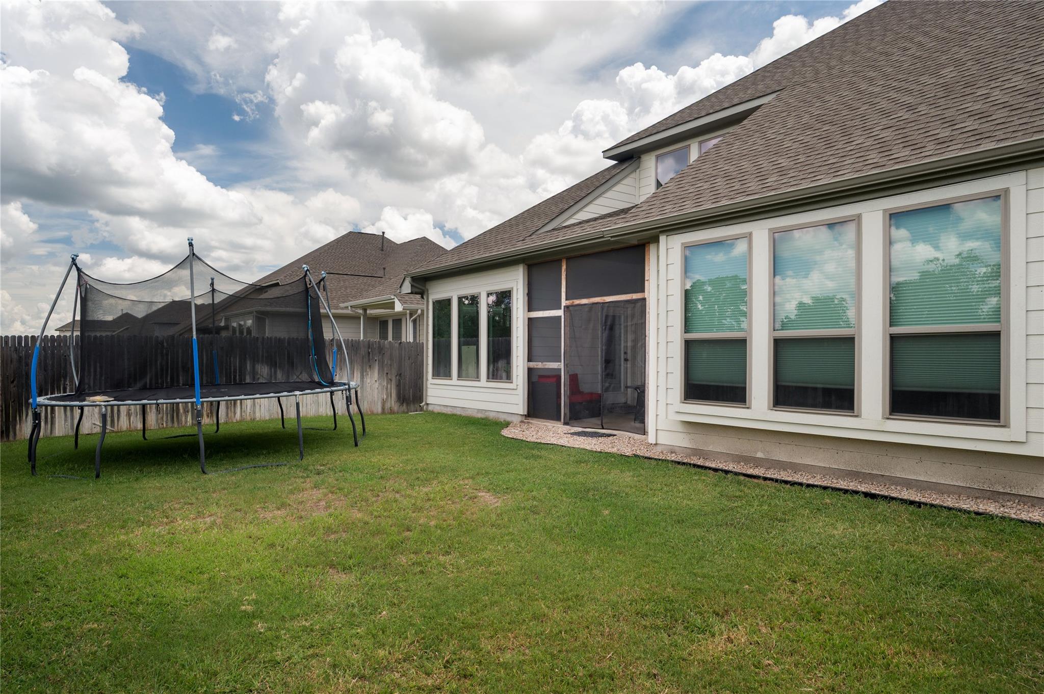 136 Ravello St, Liberty Hill, TX 78642