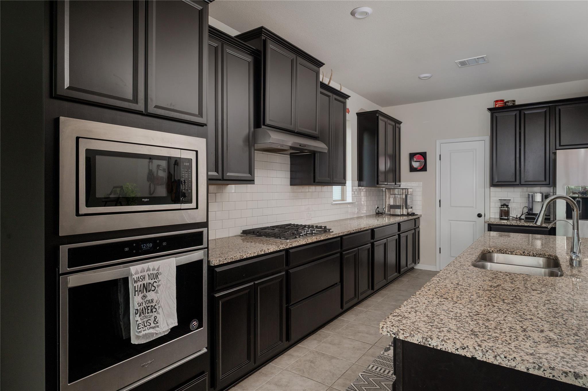 136 Ravello St, Liberty Hill, TX 78642