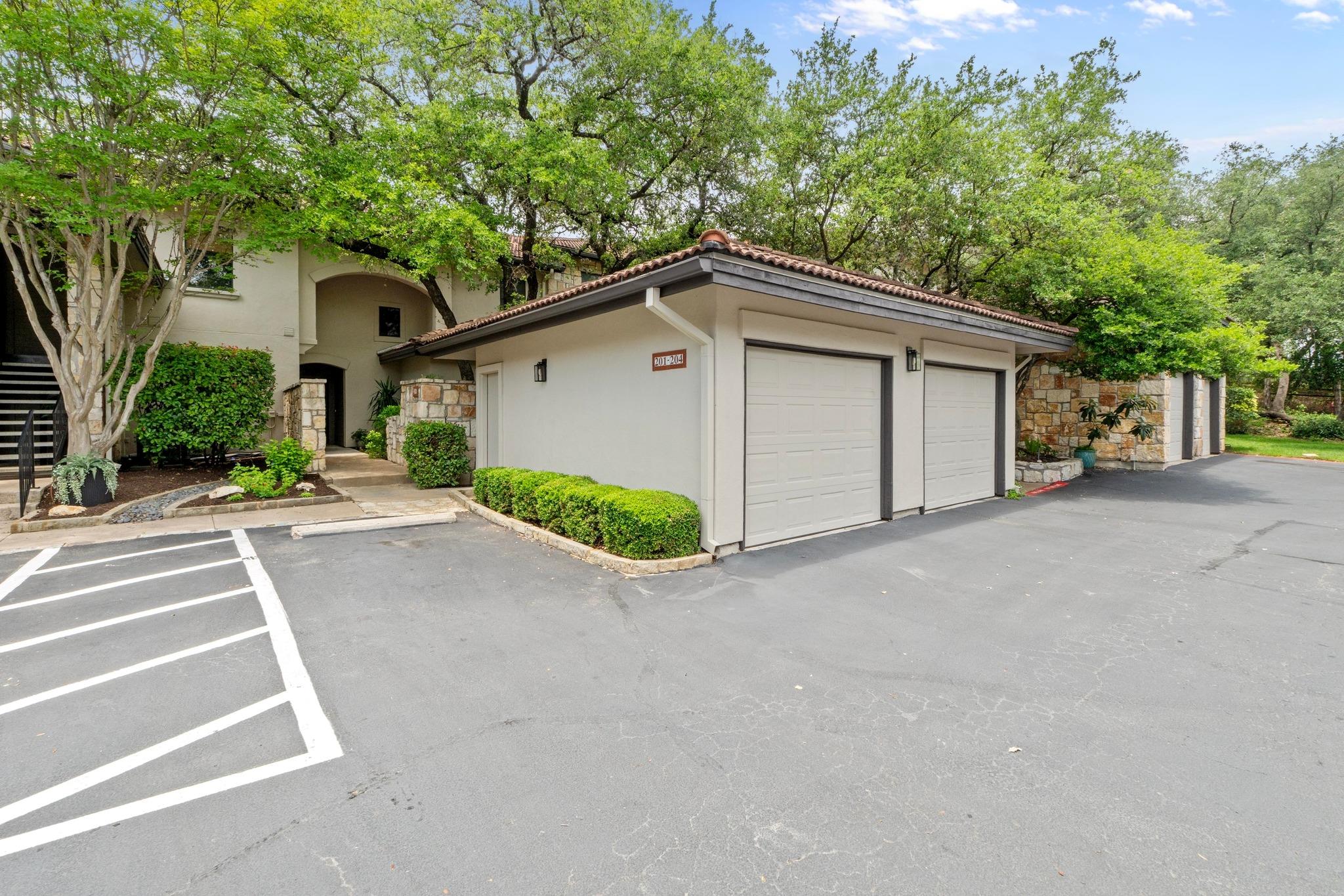 1000 Liberty Park Dr # 205, Austin, TX 78746